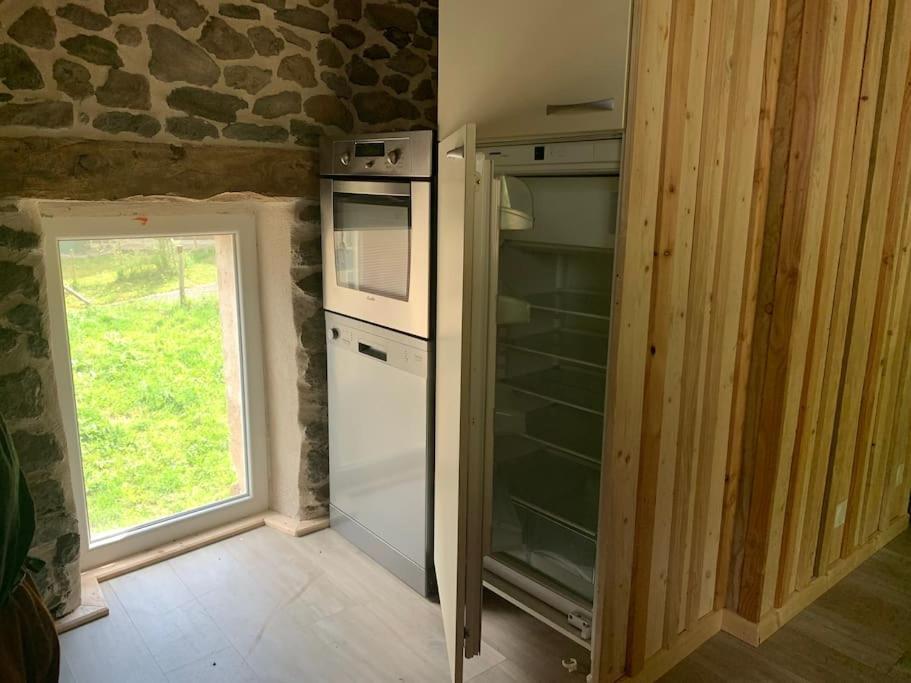 La Grange De La Gratade Villa Rochefort-Montagne Eksteriør bilde