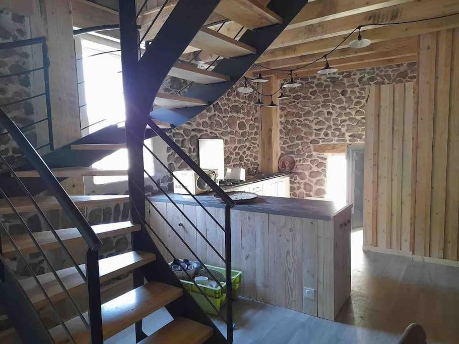 La Grange De La Gratade Villa Rochefort-Montagne Eksteriør bilde